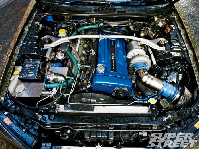 Nissan Skyline GT-R R-34 ENGINE