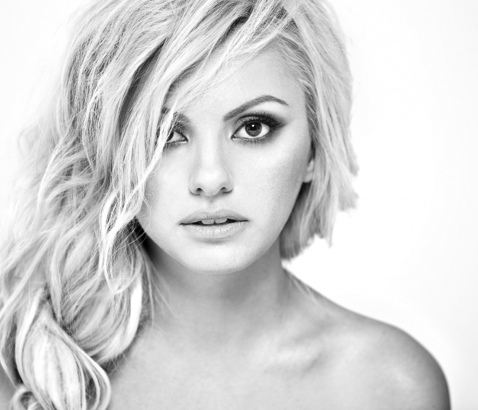 Alexandra Stan